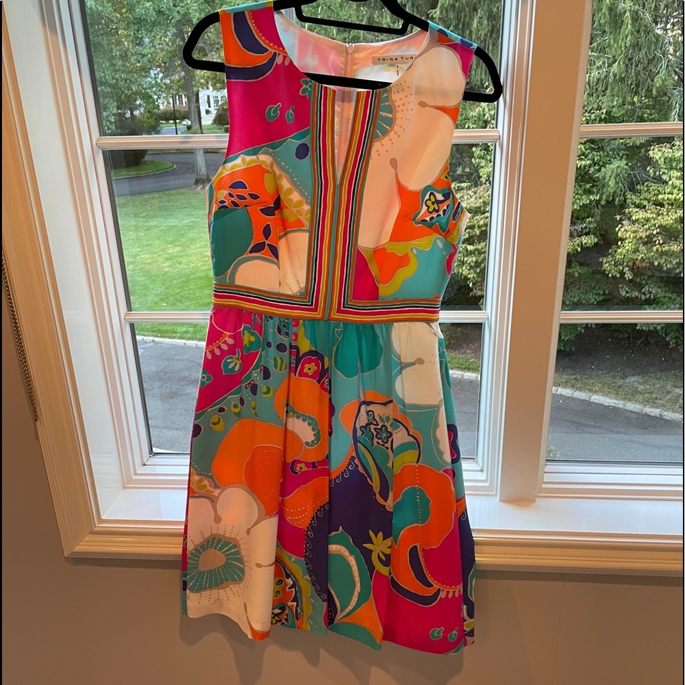 Trina Turk stunner! Mint condition, only selling because no longer fits.
